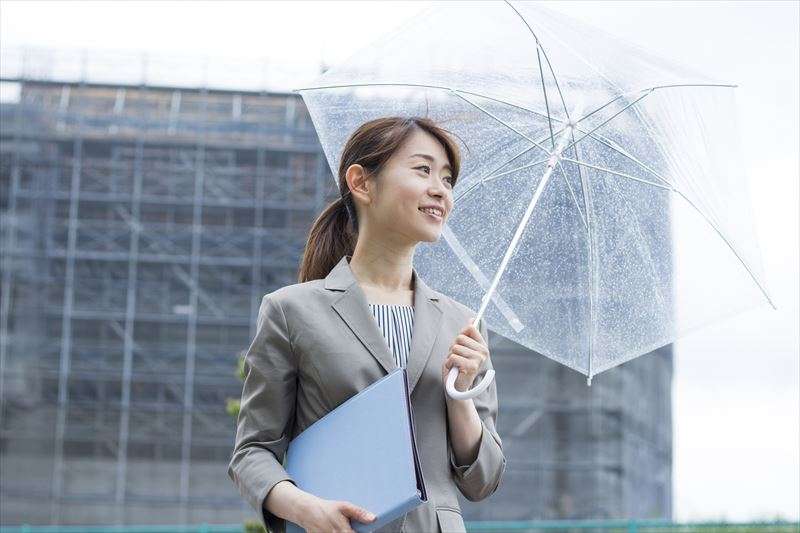 土木工事は雨の日は休みになるの？